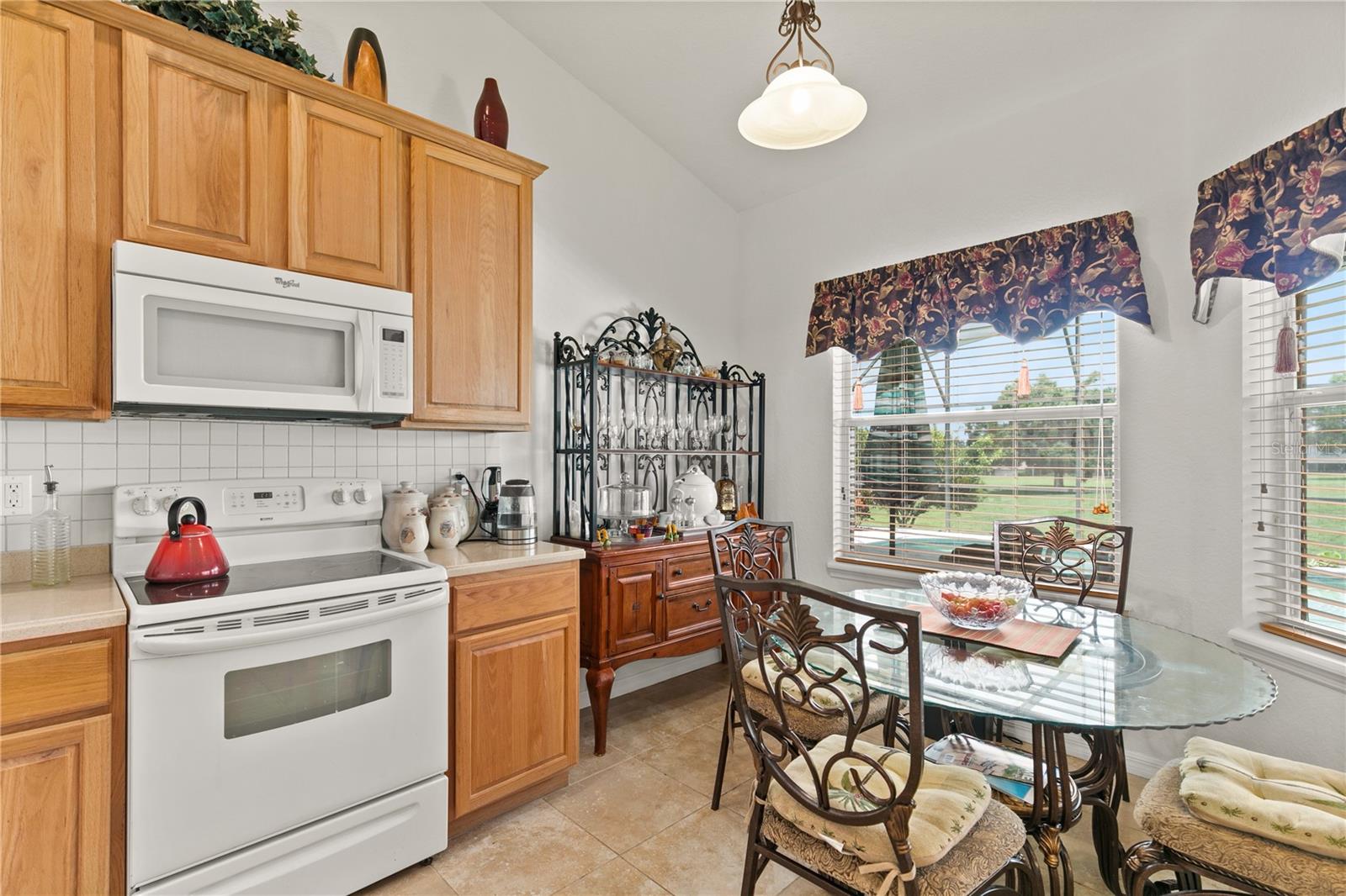 Image 11 of 48 For 9646 Spring Lake Drive