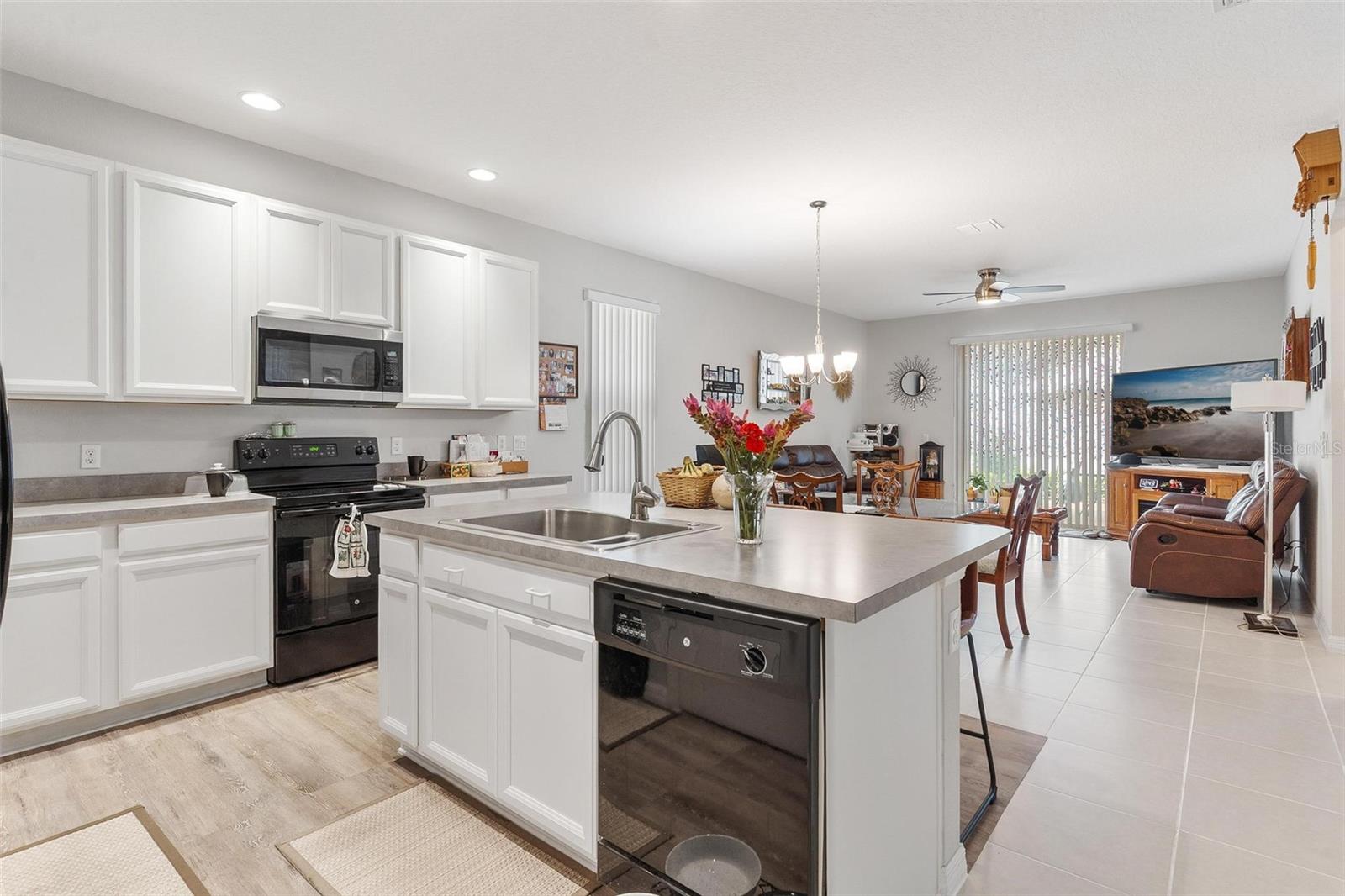 Image 8 of 41 For 1107 Atlantic Avenue