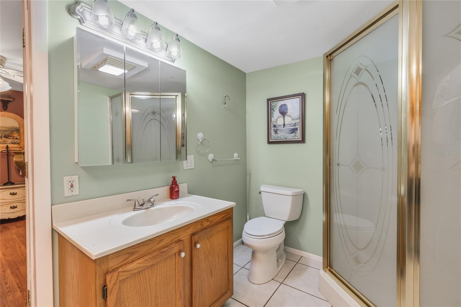 Image 17 of 25 For 31643 Howard Street