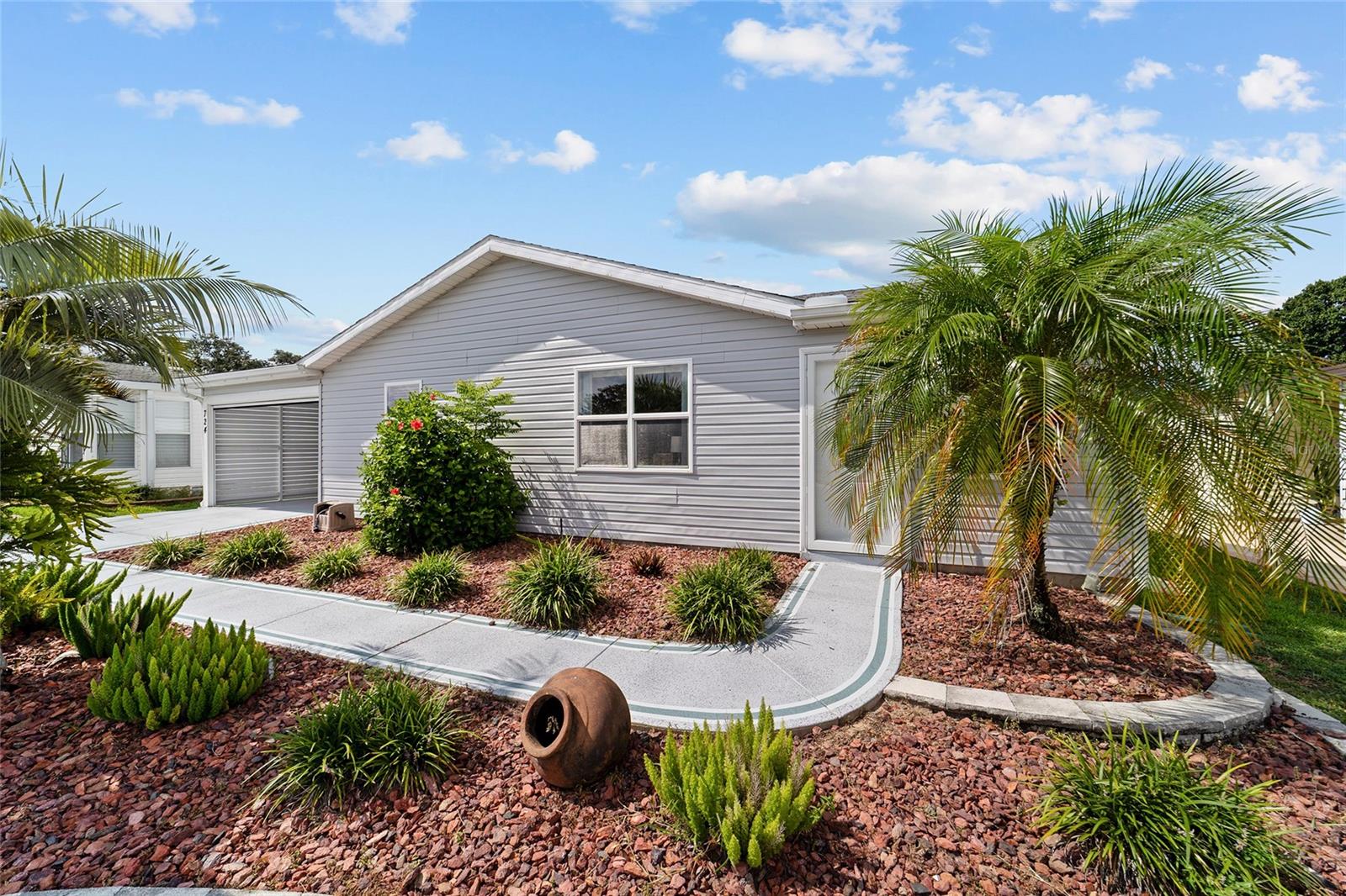 Details for 724 Prado Drive, THE VILLAGES, FL 32159