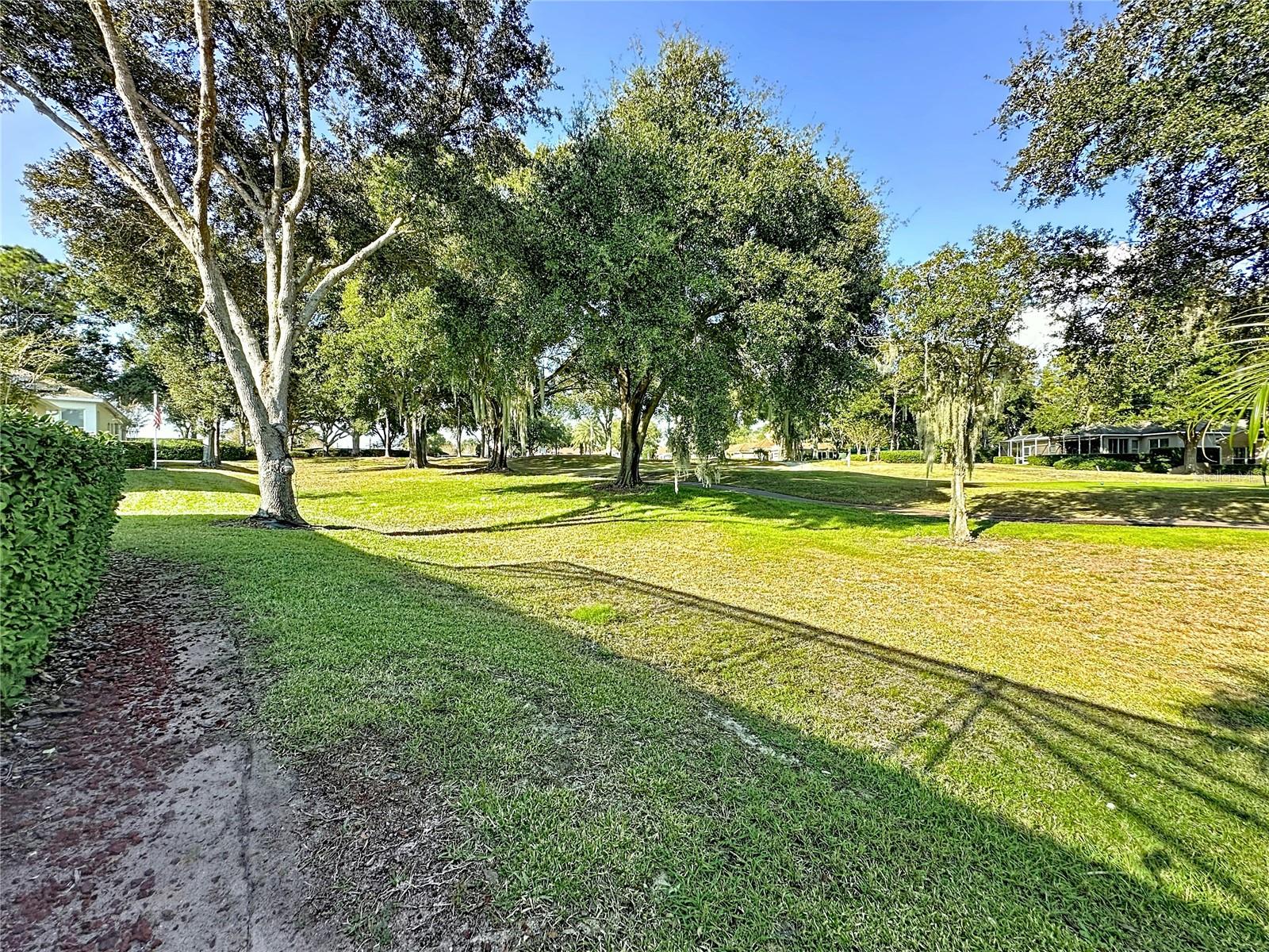 Image 5 of 93 For 1990 Farmington Court