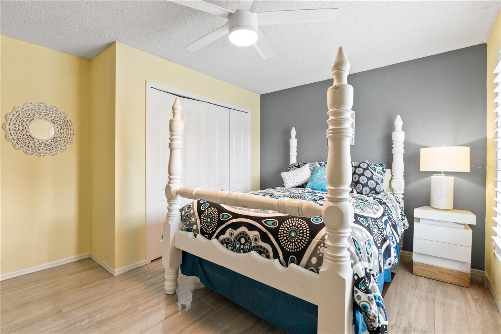Image 40 of 57 For 2497 Treehaven Drive