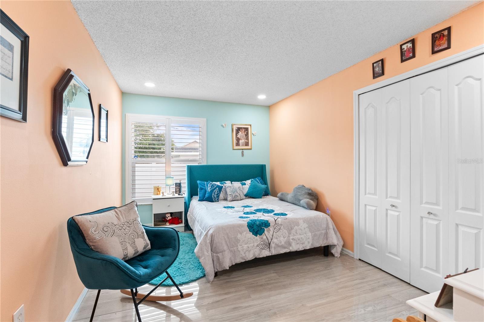 Image 43 of 57 For 2497 Treehaven Drive