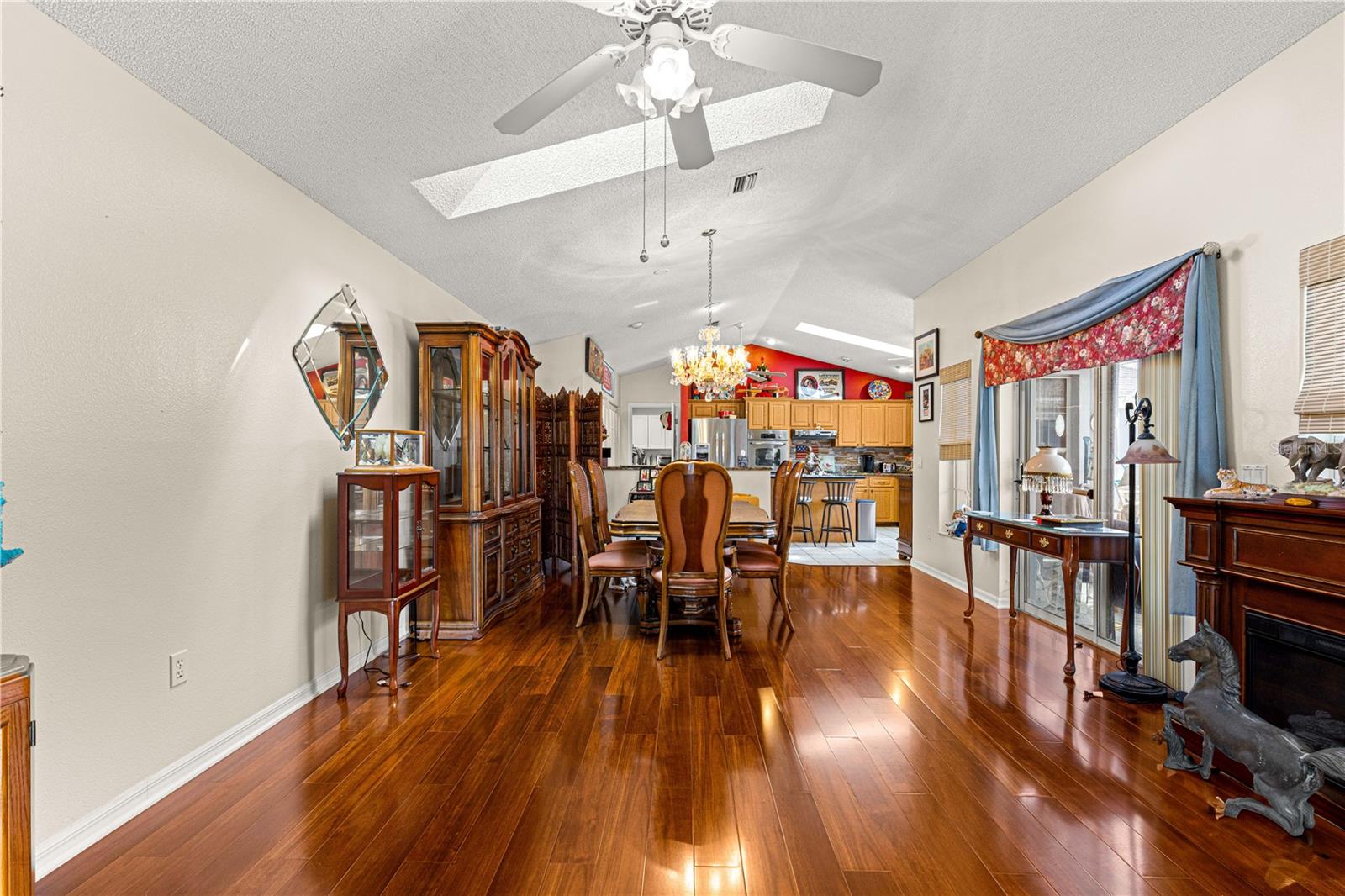 Image 15 of 51 For 17750 114th Ct