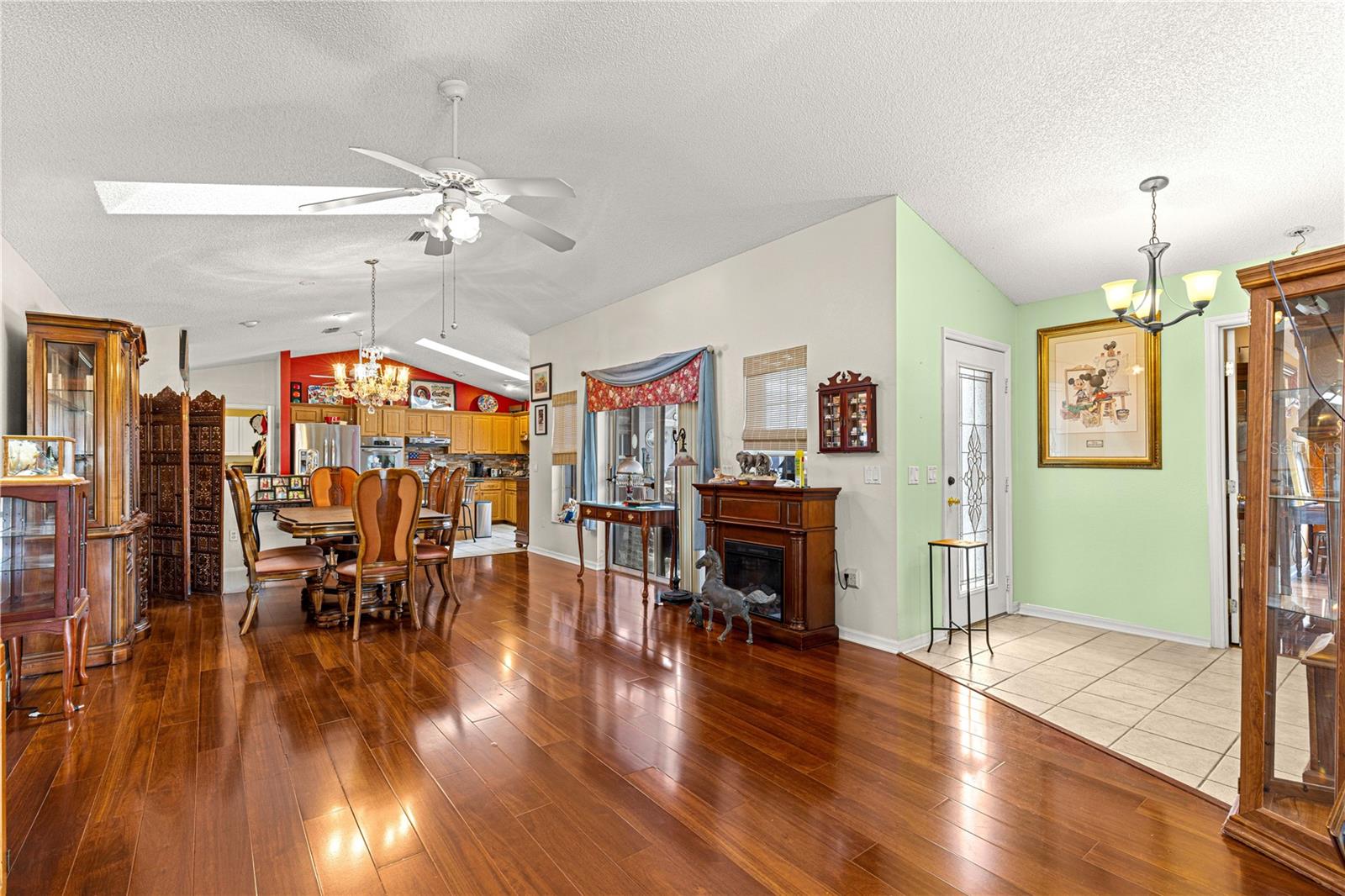 Image 18 of 51 For 17750 114th Ct