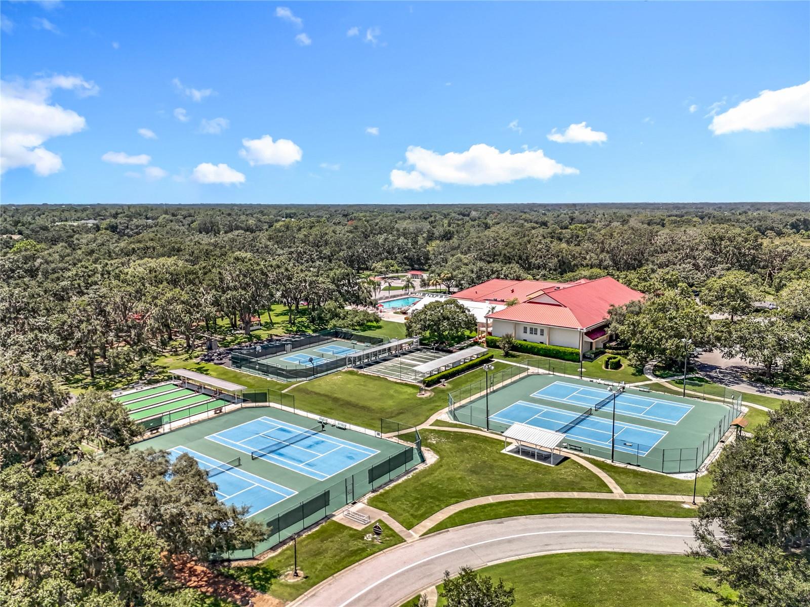 Image 28 of 61 For 26616 Racquet Circle