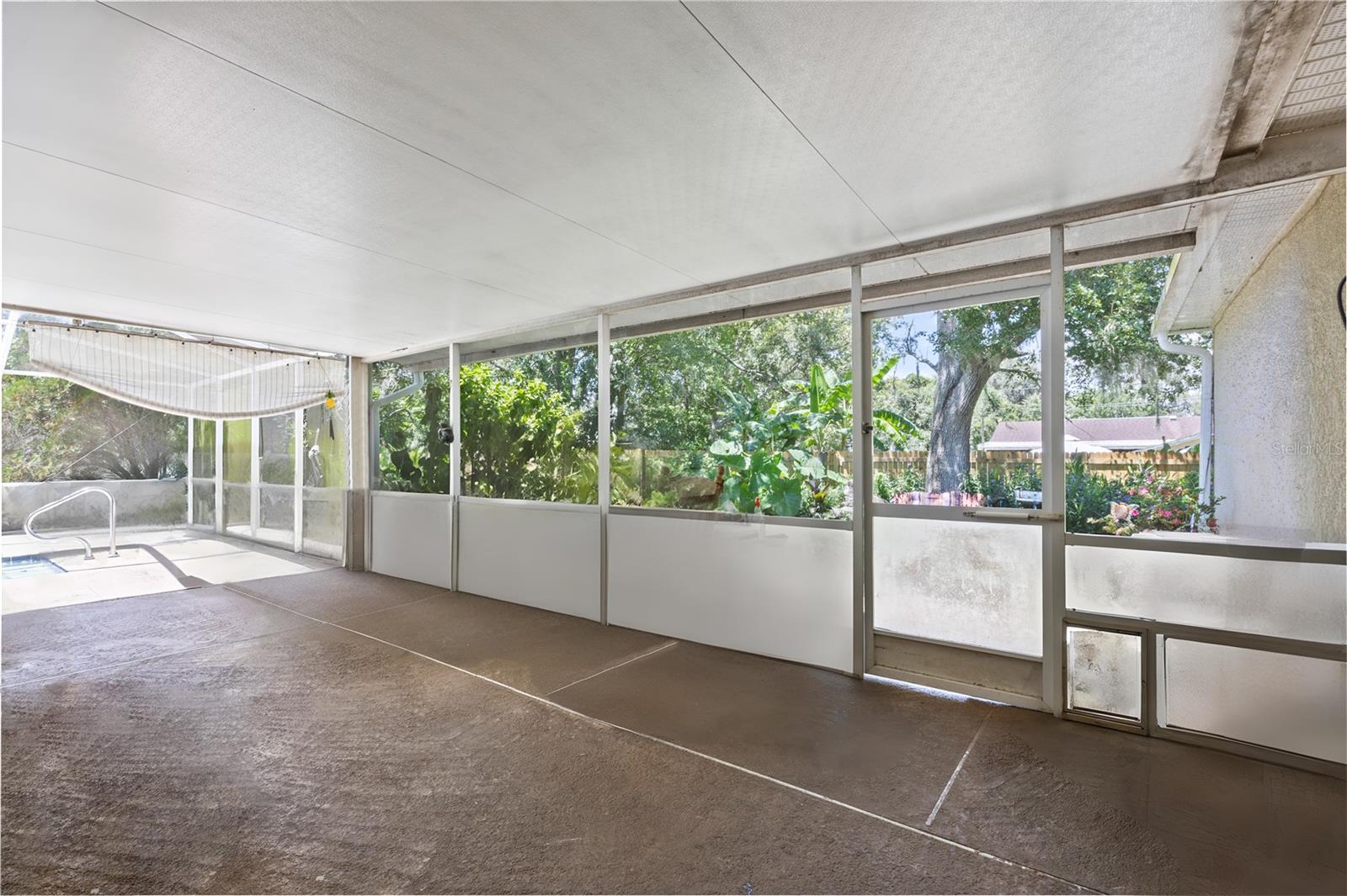 Listing photo id 48 for 8453 Apple Orchard Road