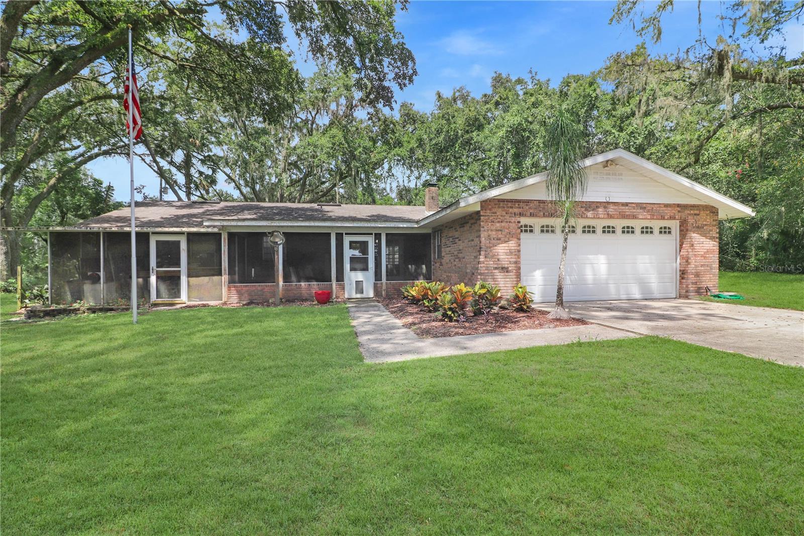 Details for 42114 Lakeview Drive, ALTOONA, FL 32702