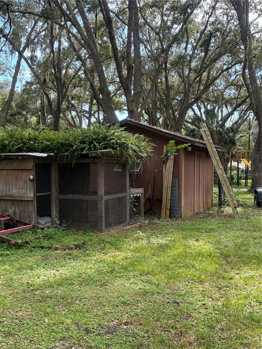 Image 25 of 28 For 42114 Lakeview Drive