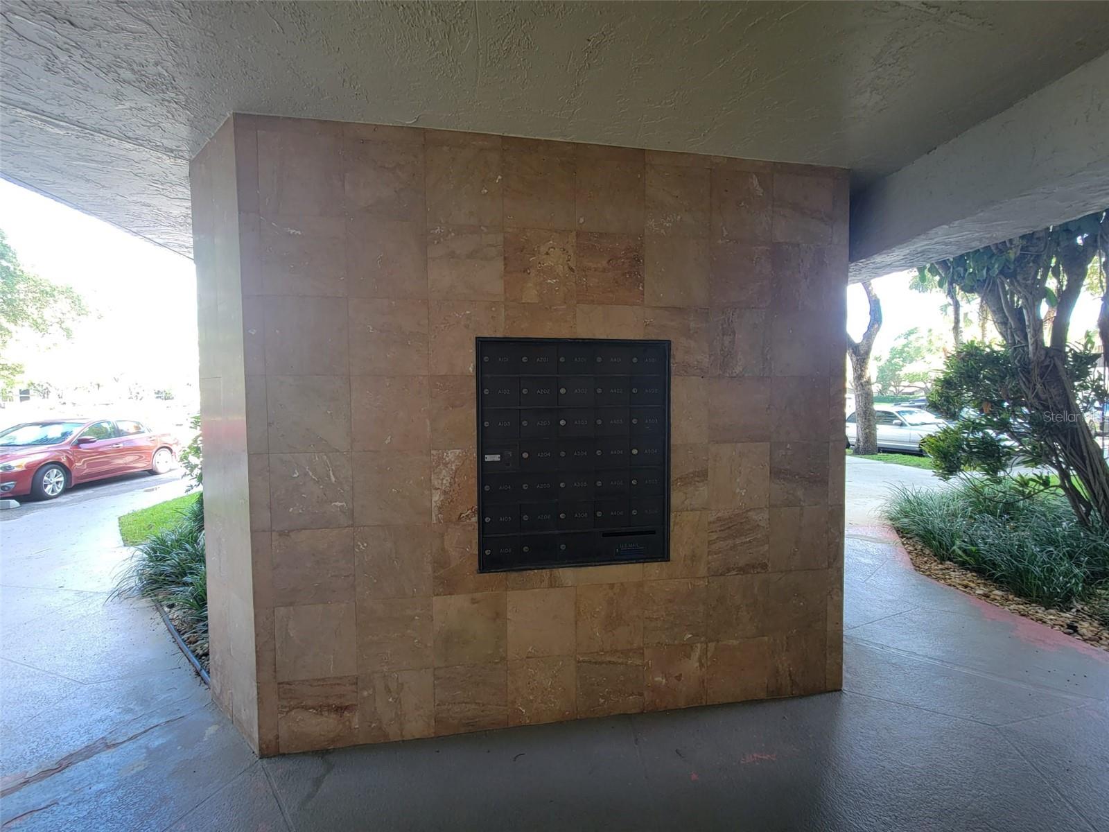 Listing photo id 15 for 2907 Carambola Circle S 206