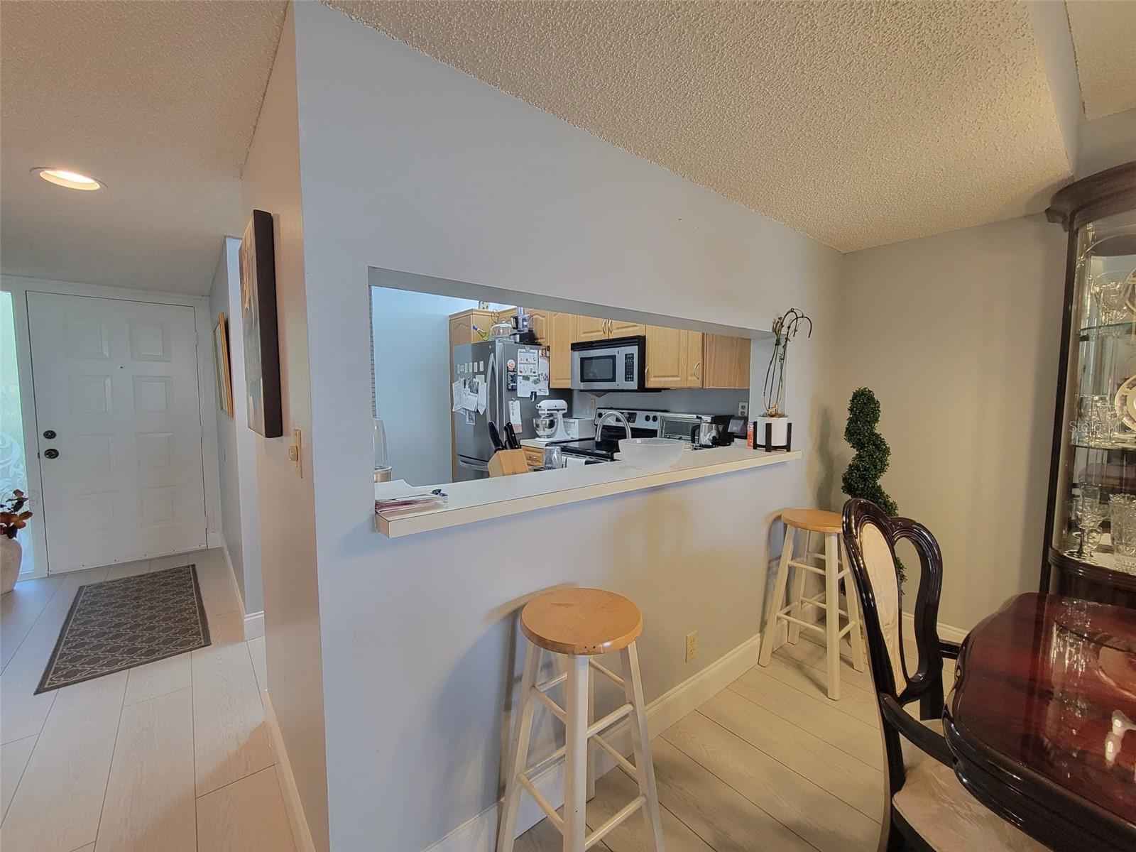 Listing photo id 7 for 2907 Carambola Circle S 206