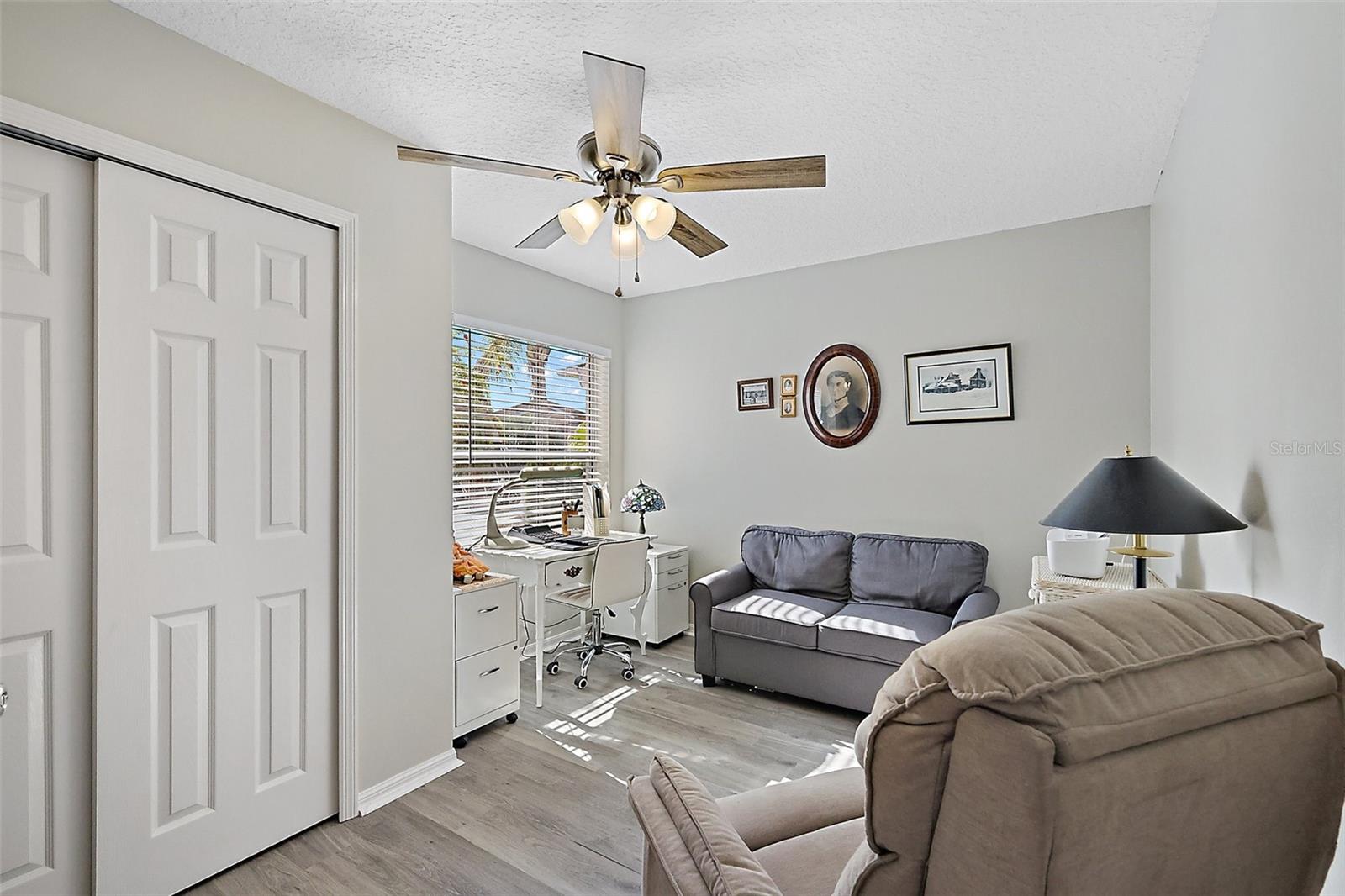 Image 15 of 27 For 623 Delgado Avenue
