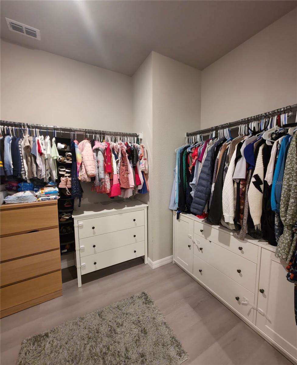 Image 13 of 30 For 29798 Anahid Drive