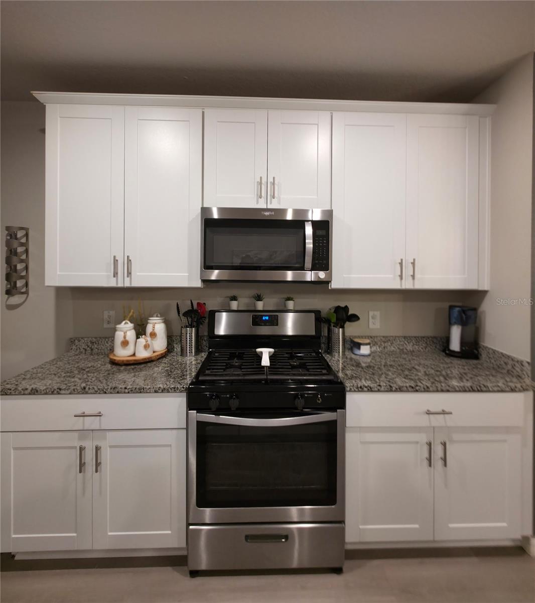 Image 23 of 30 For 29798 Anahid Drive