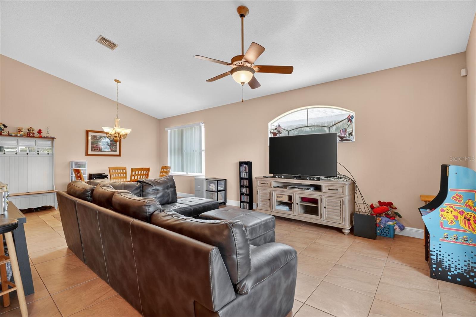 Image 14 of 24 For 4877 Grassy Knoll Drive