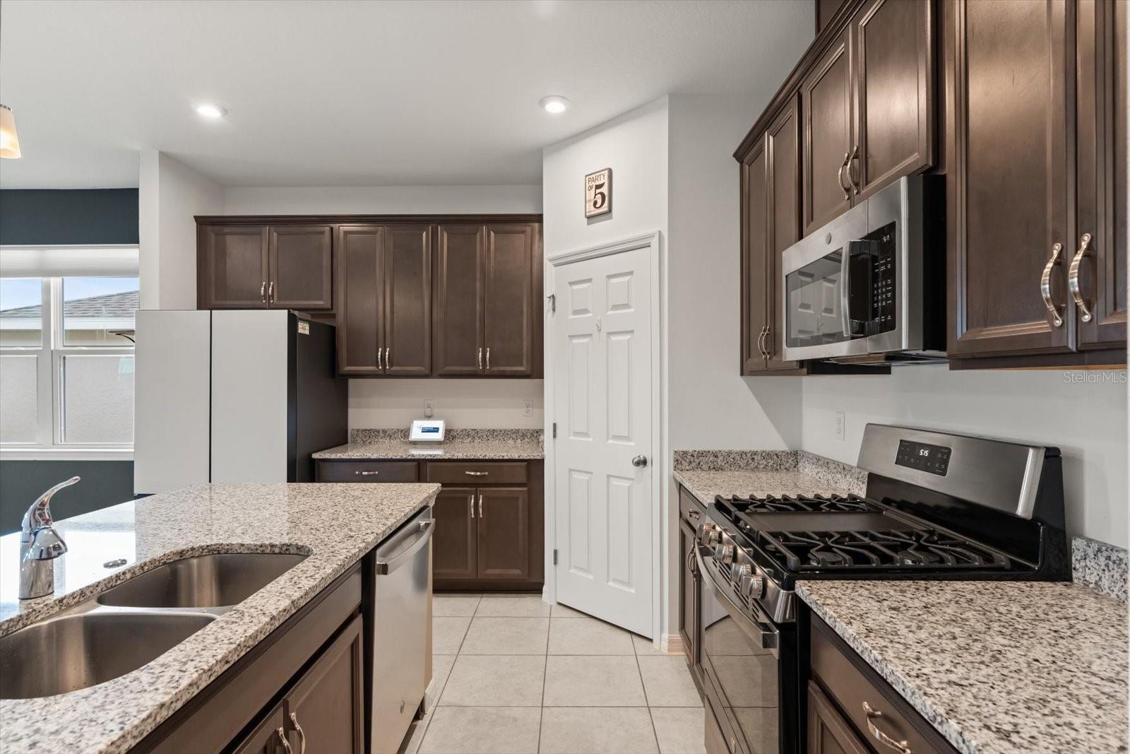 Image 10 of 32 For 8954 Crowned Eagle Drive