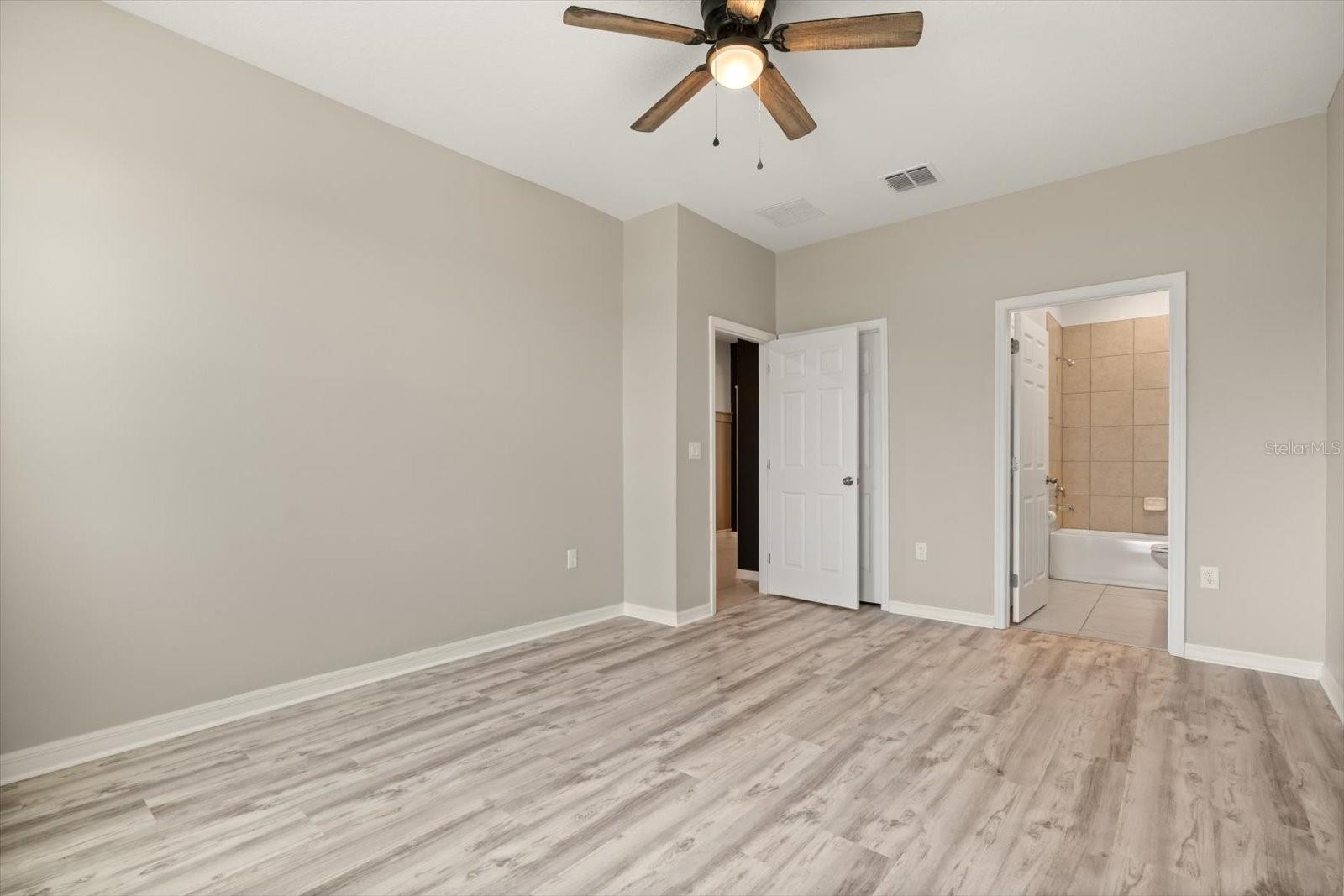 Image 5 of 32 For 8954 Crowned Eagle Drive