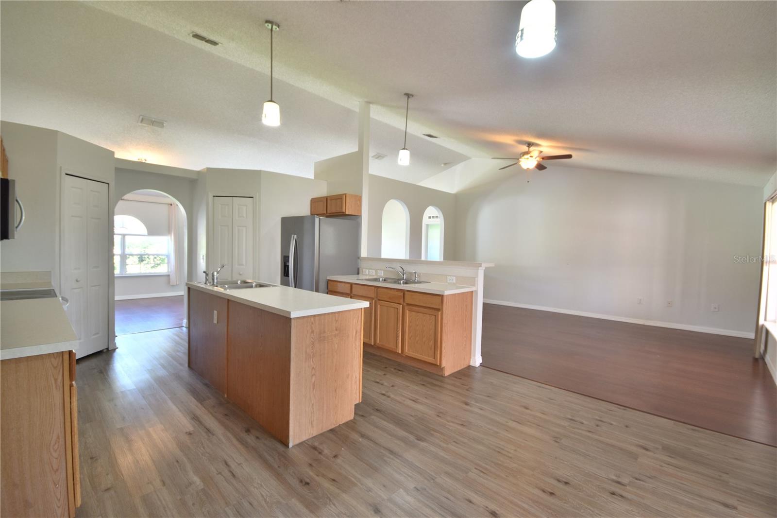 Image 2 of 26 For 1006 Fox Trail Avenue