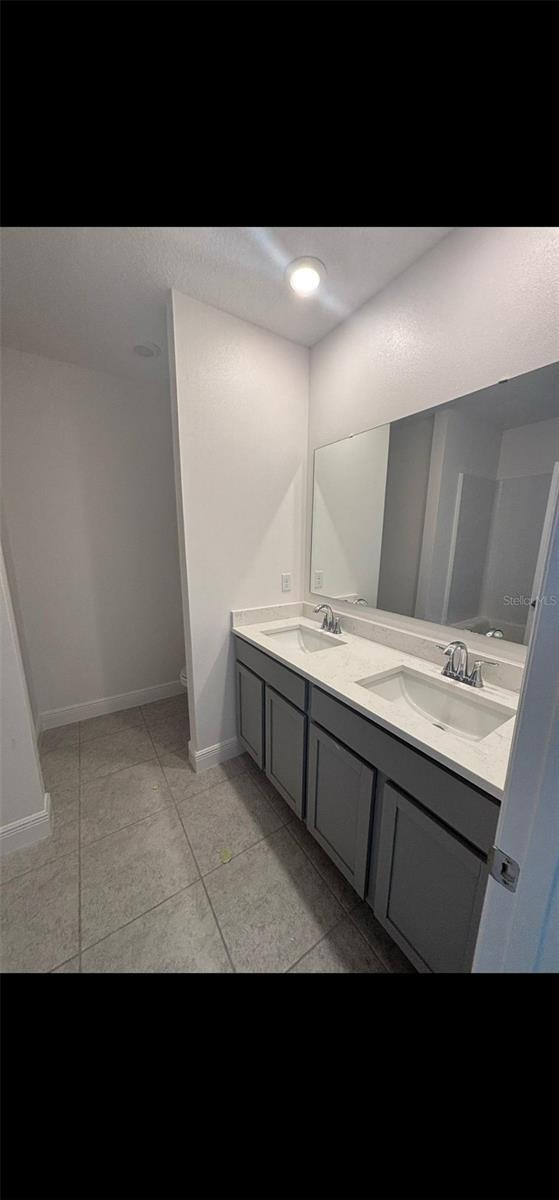 Image 10 of 12 For 4194 Sagefield Drive