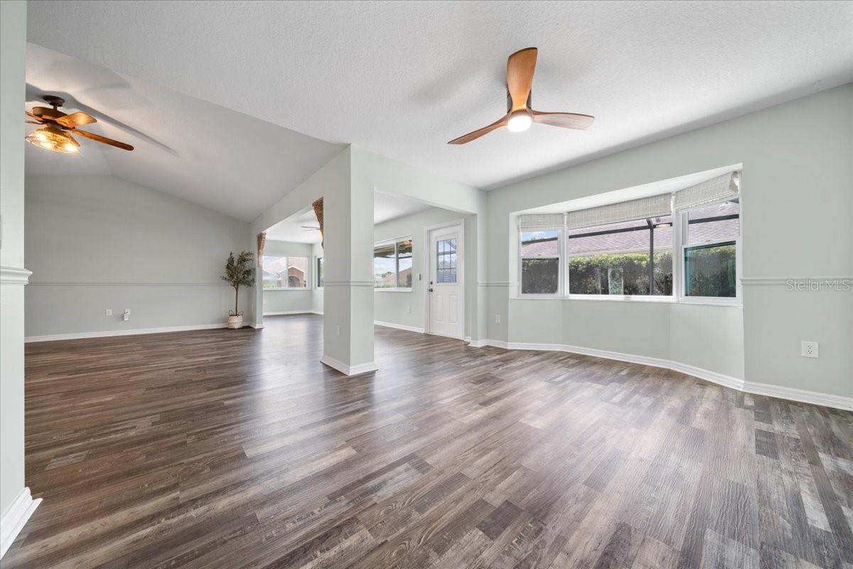 Image 14 of 80 For 11584 175th Street