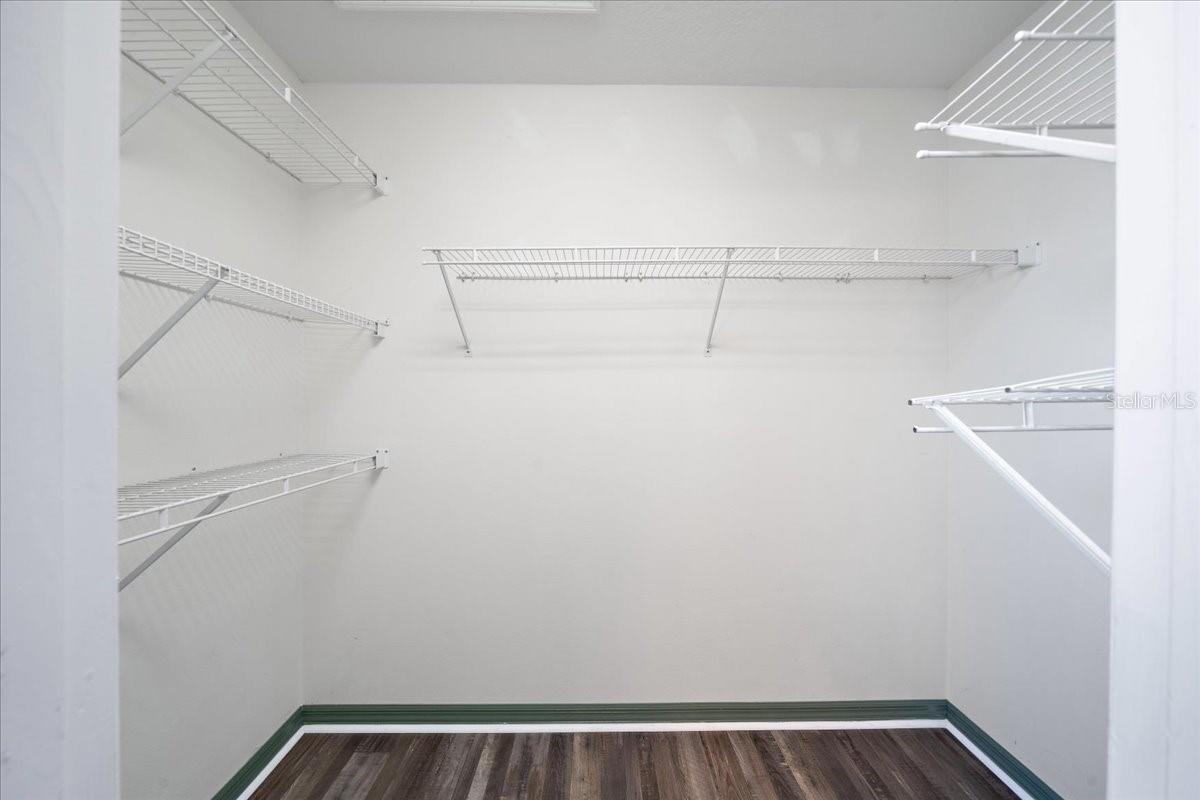 Image 31 of 80 For 11584 175th Street