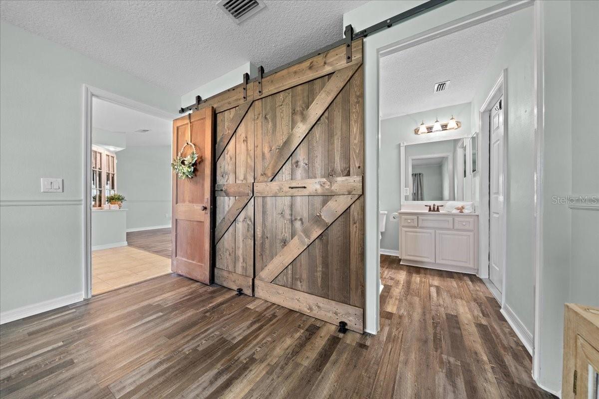 Image 37 of 80 For 11584 175th Street