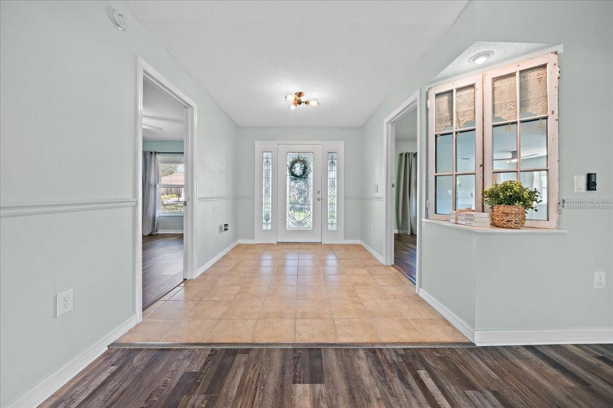 Image 6 of 80 For 11584 175th Street