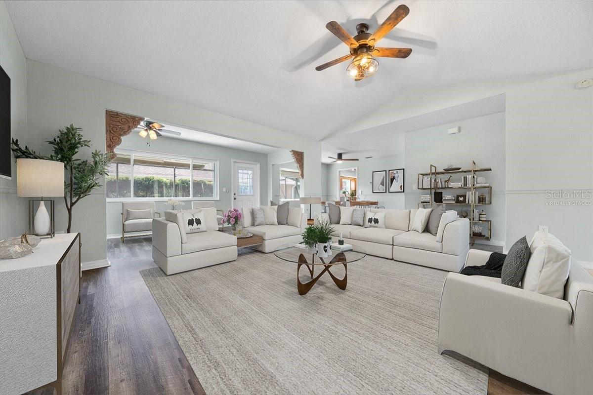 Image 8 of 80 For 11584 175th Street