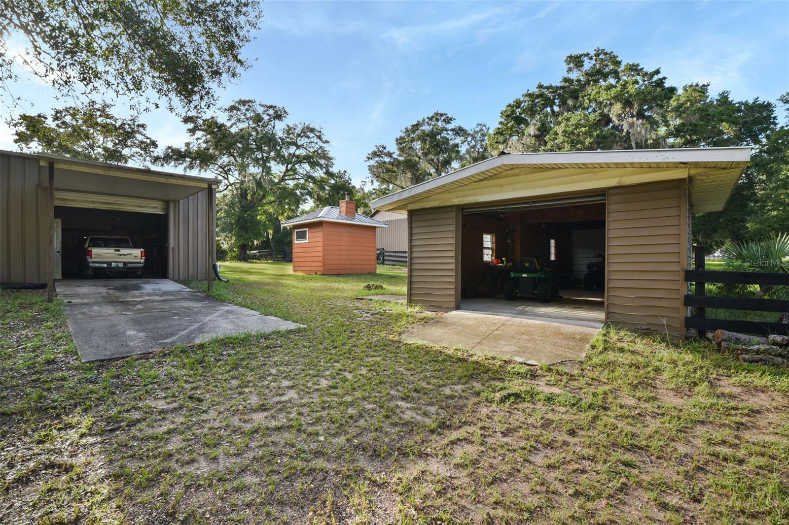 Image 44 of 84 For 35126 William Lane