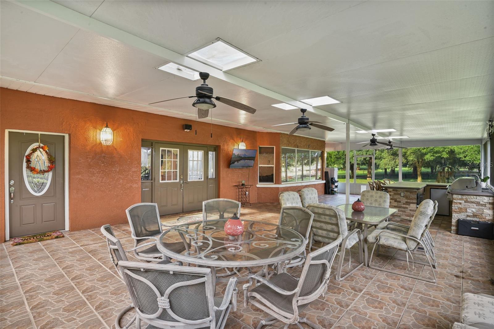 Image 8 of 84 For 35126 William Lane