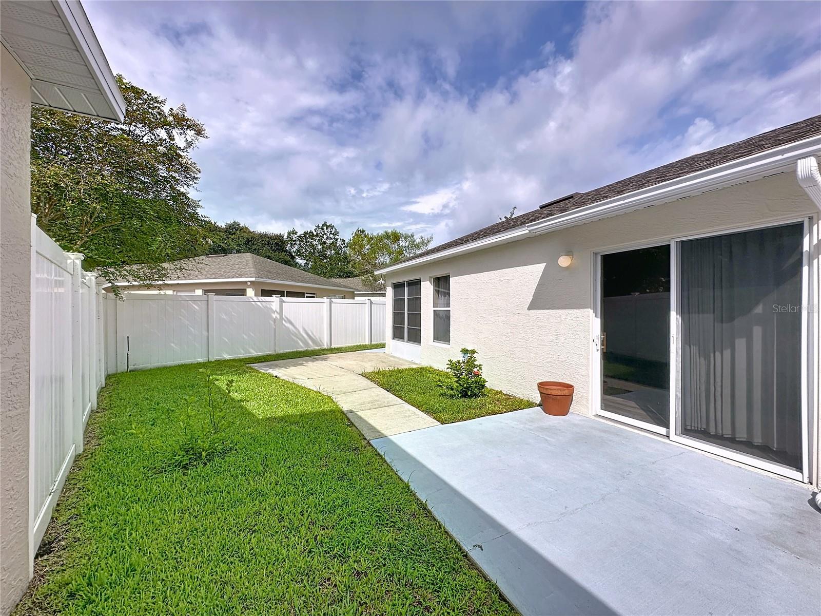 Image 16 of 81 For 2028 Braxton Street