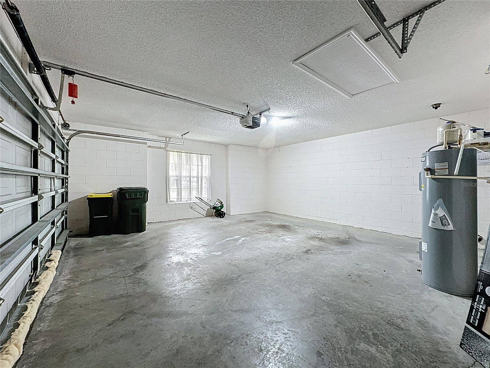 Image 32 of 81 For 2028 Braxton Street