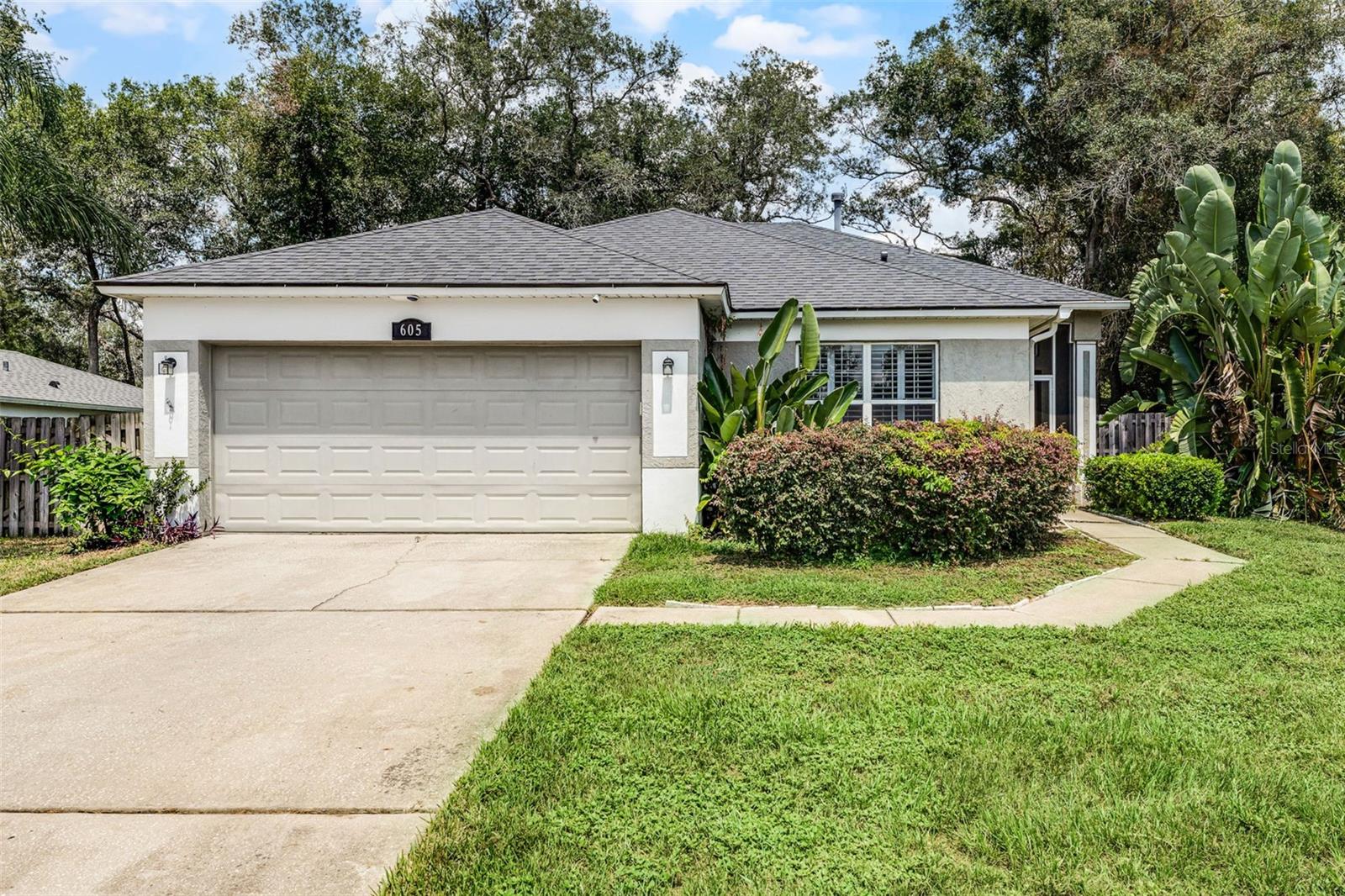 Image 2 of 43 For 605 John Thomas Avenue