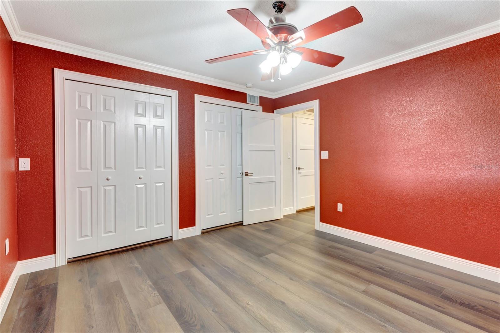 Image 25 of 62 For 1105 Lake Nettie Drive