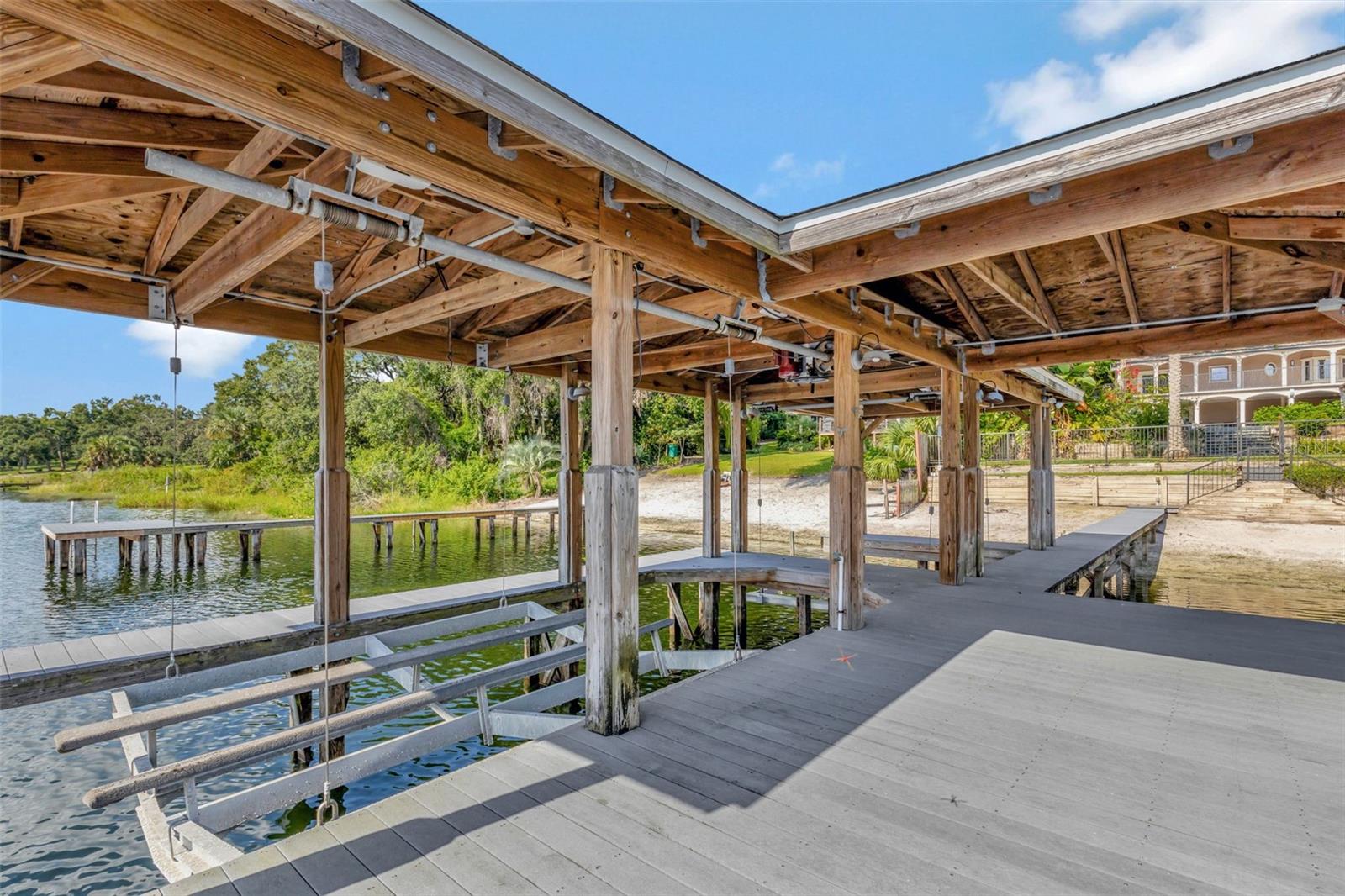 Image 53 of 62 For 1105 Lake Nettie Drive