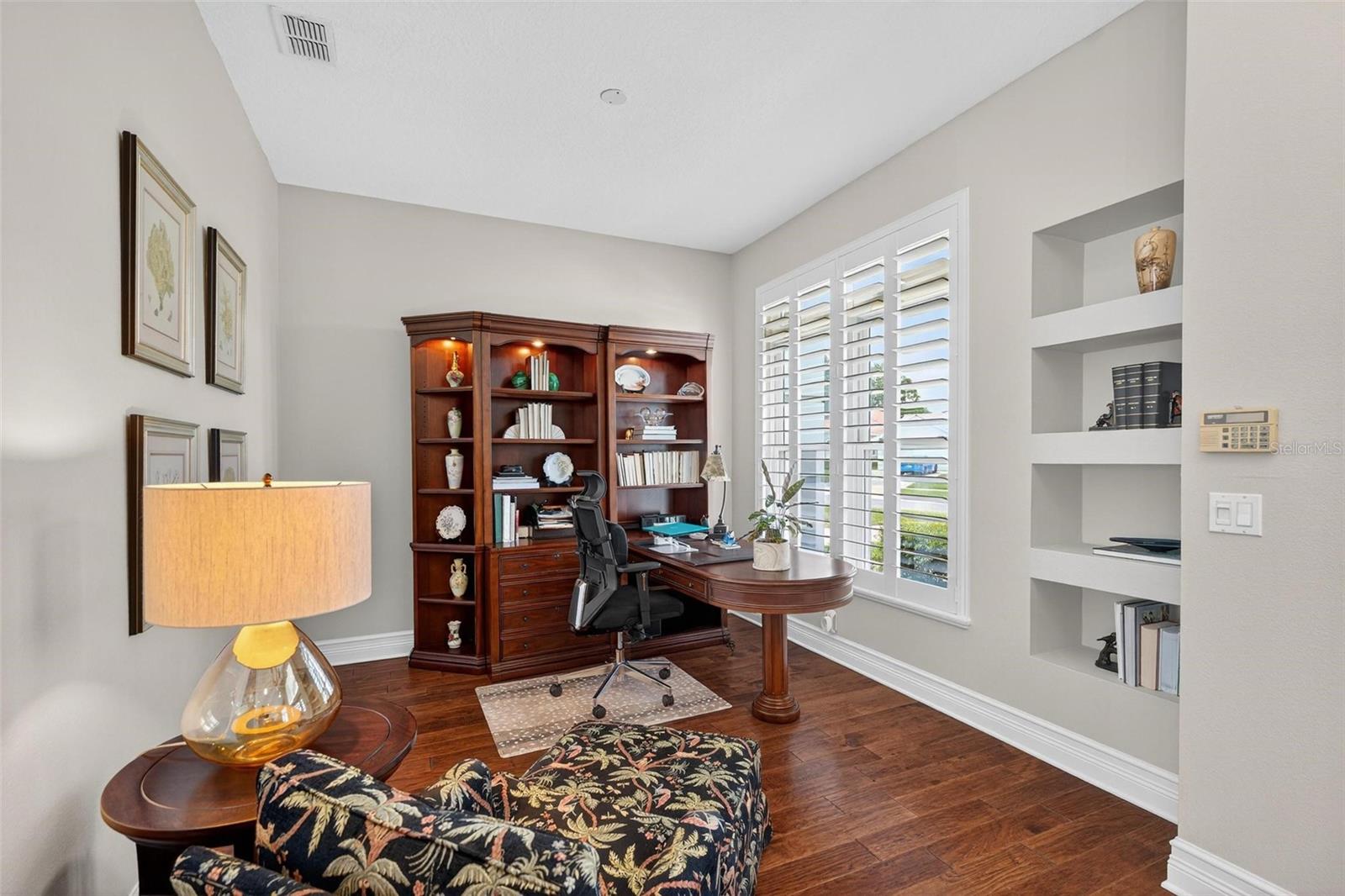 Image 17 of 99 For 14014 Fairway Willow Lane