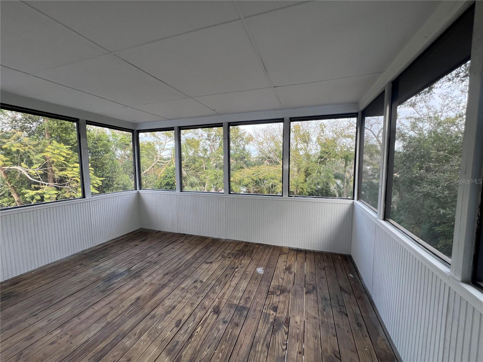 Image 4 of 4 For 1325 East Avenue