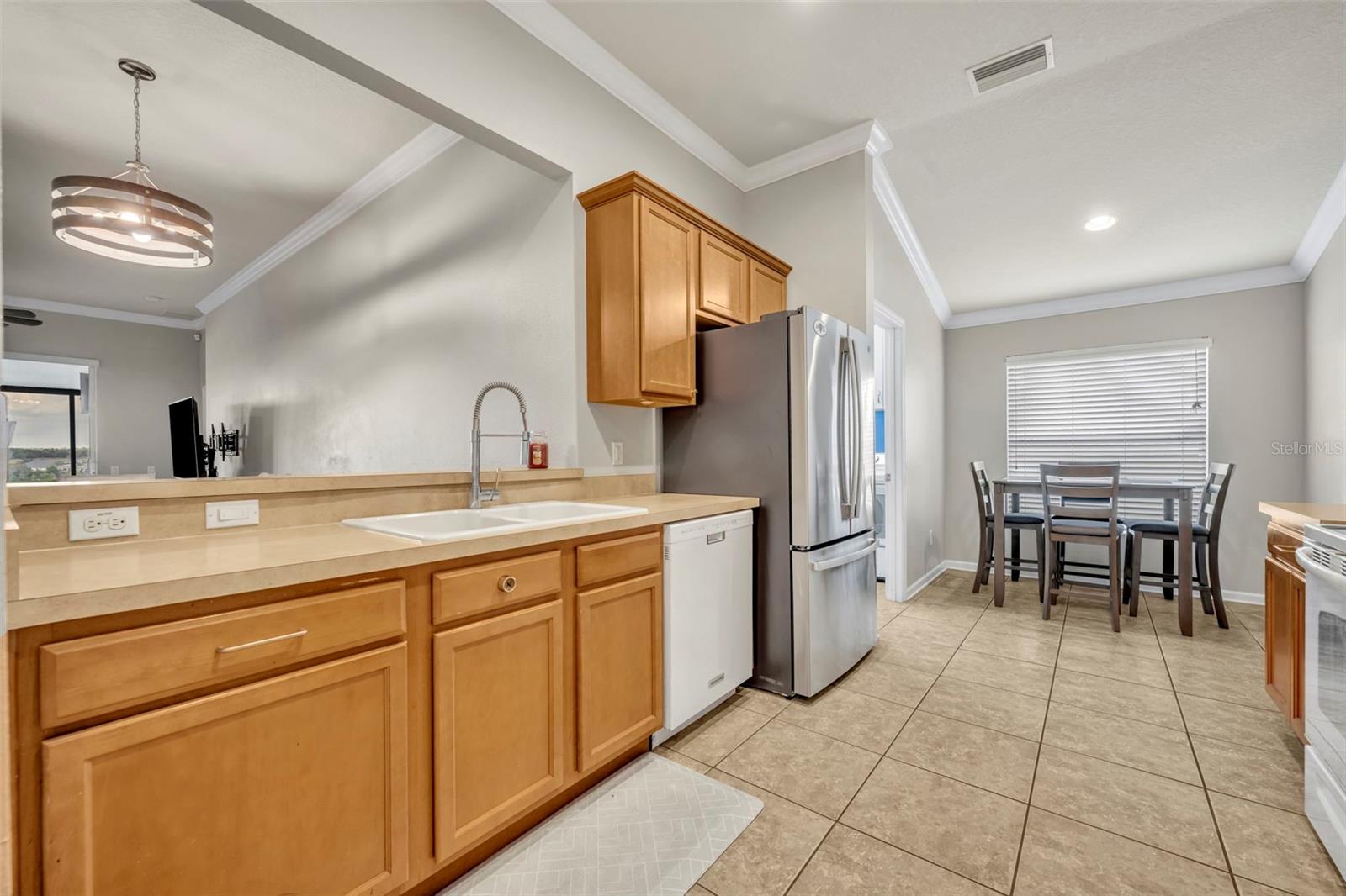 Image 19 of 61 For 2950 Inca Avenue