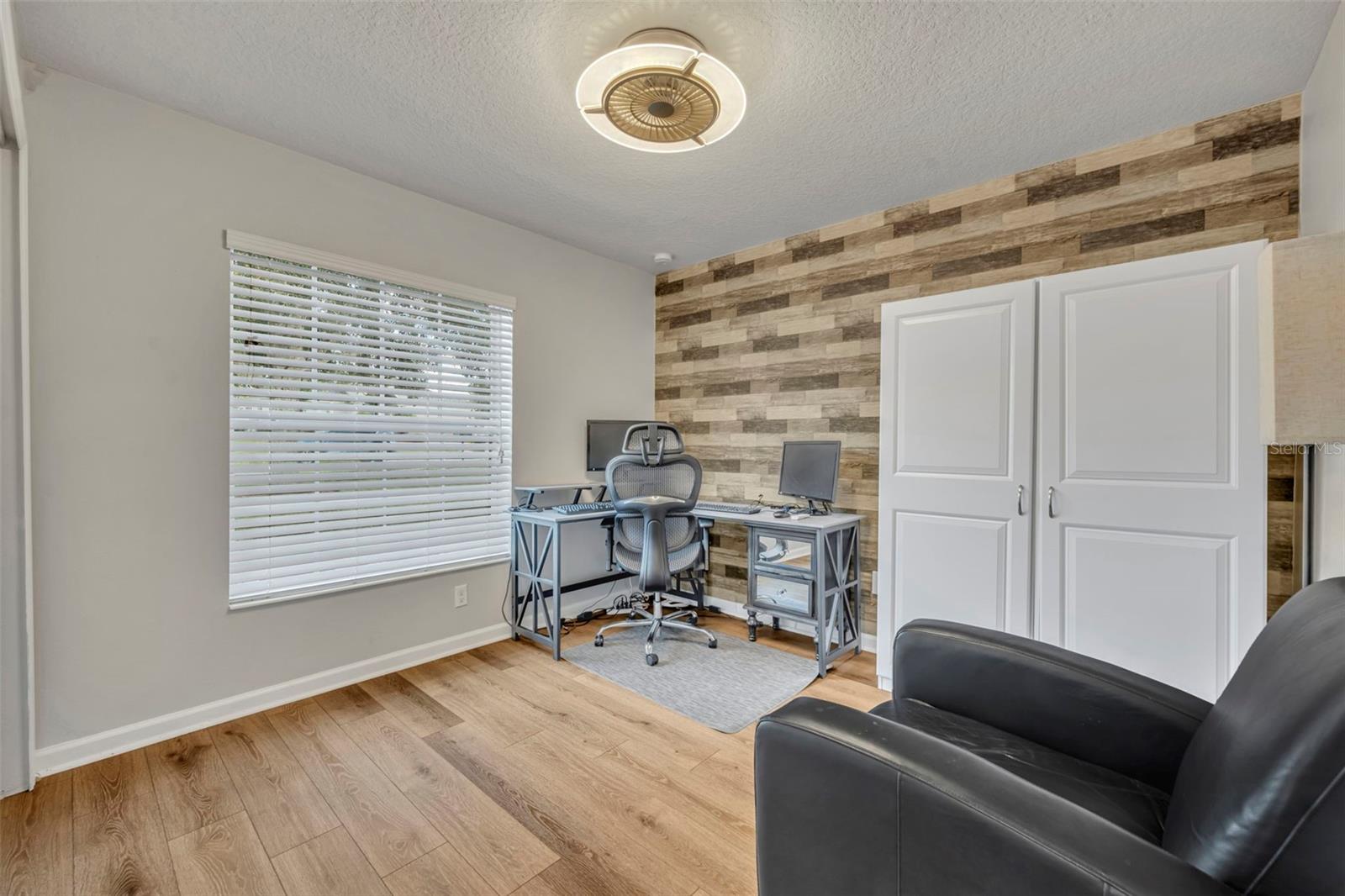 Image 31 of 61 For 2950 Inca Avenue