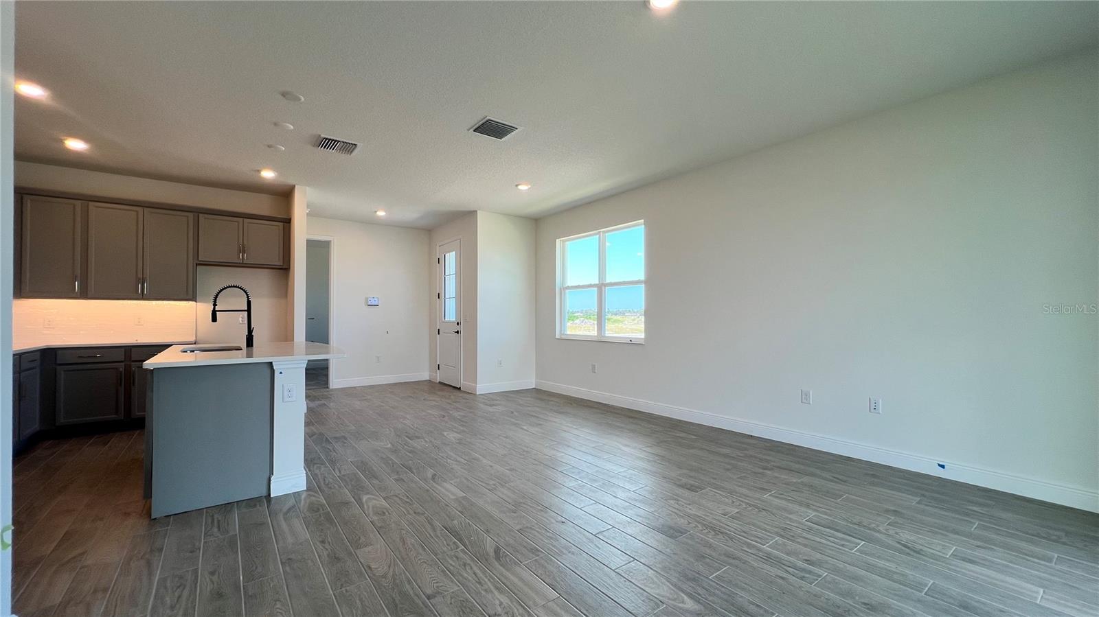 Image 3 of 44 For 9148 Gulf Haven Drive