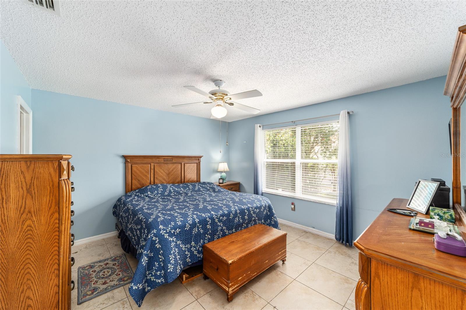 Image 21 of 36 For 1380 Tallowtree Drive