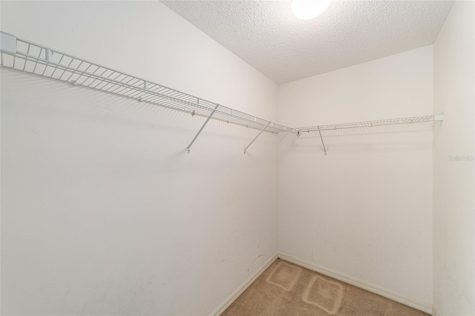 Image 24 of 36 For 1380 Tallowtree Drive