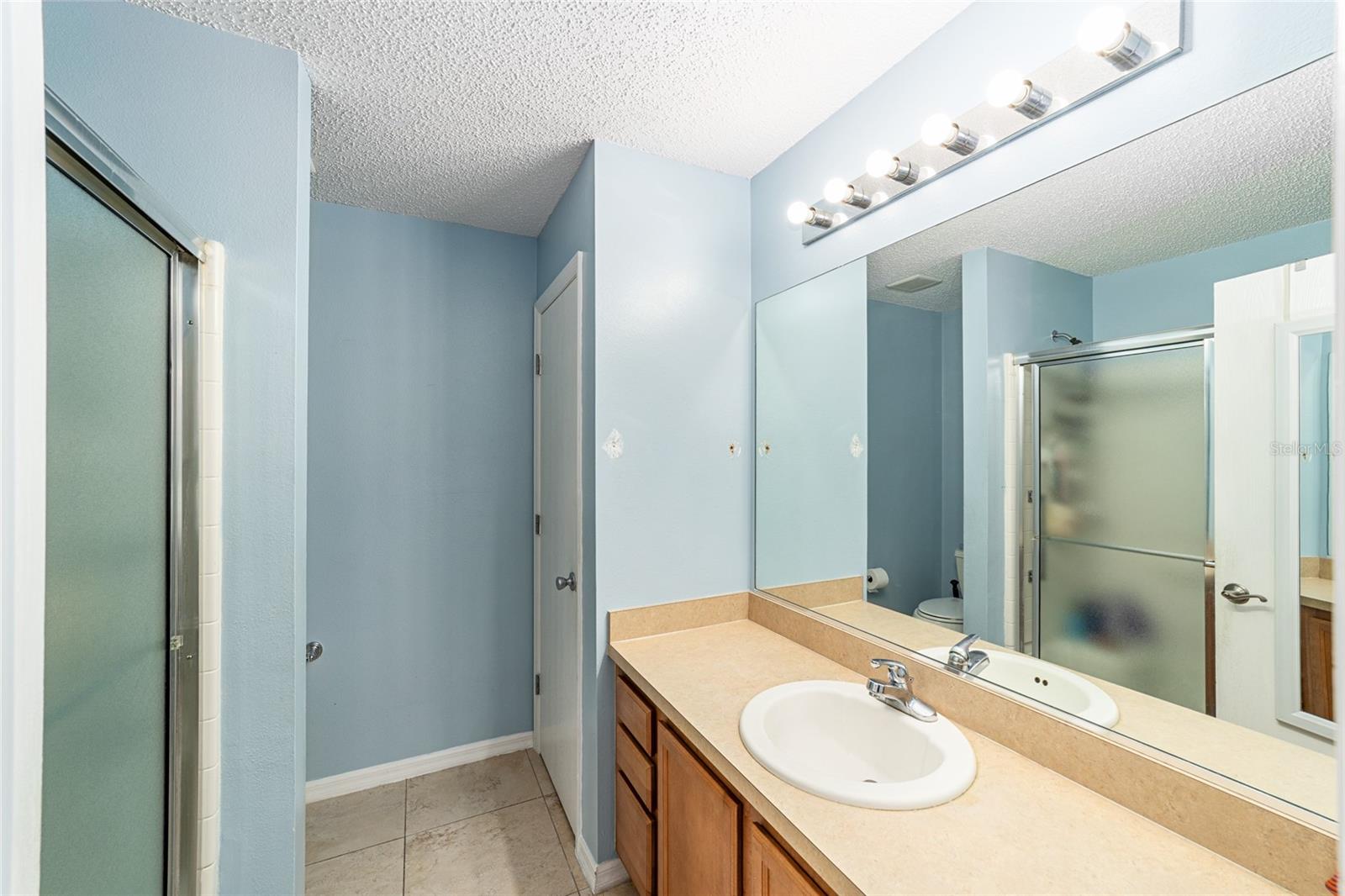 Image 25 of 36 For 1380 Tallowtree Drive