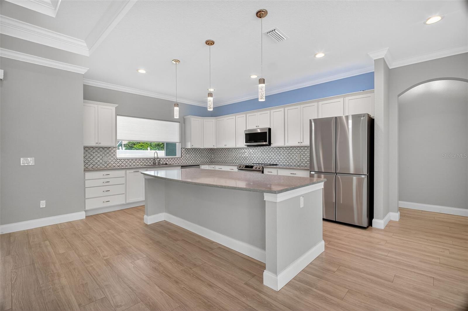 Image 11 of 37 For 16442 Se 88th Ct