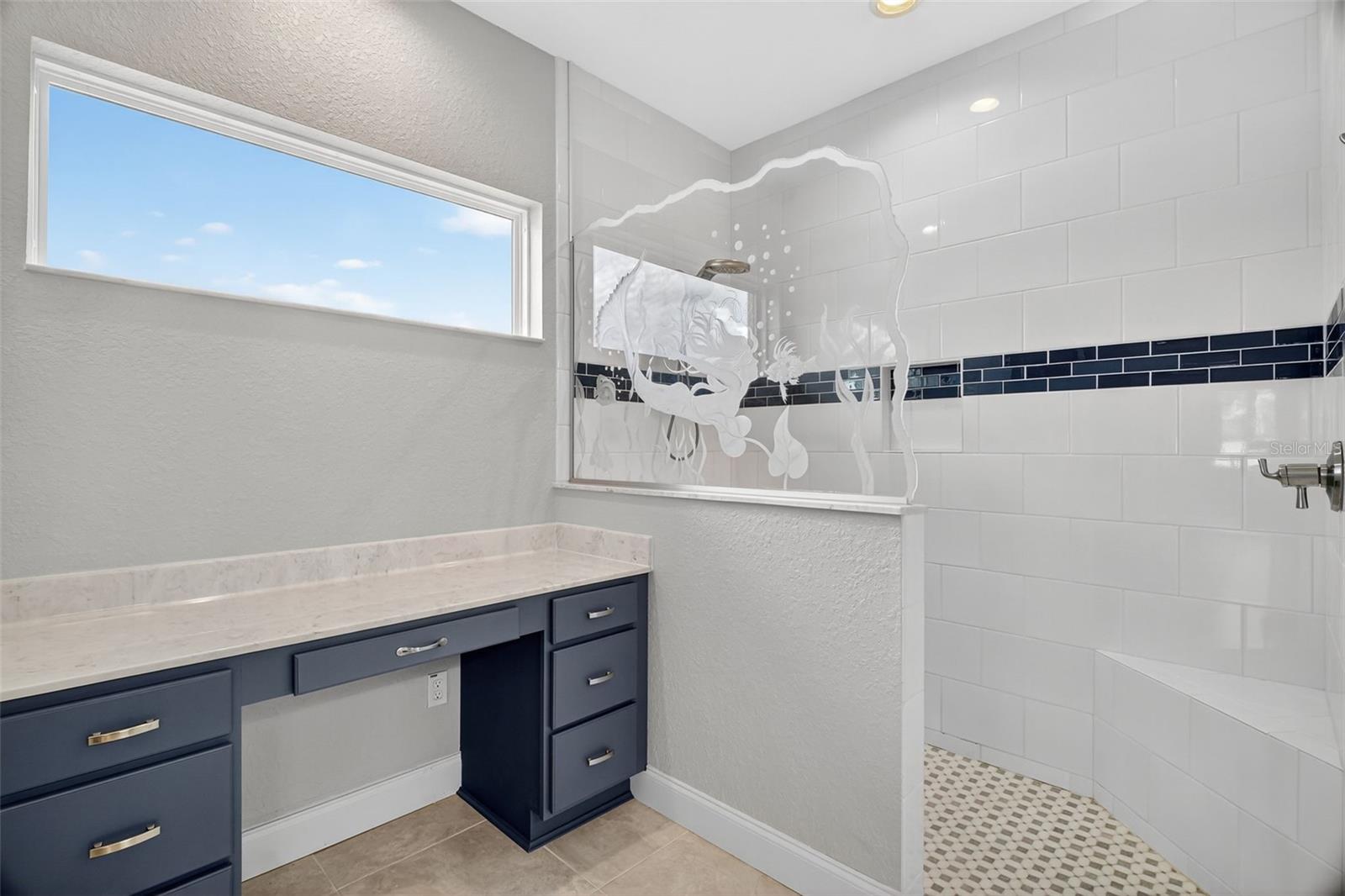 Image 21 of 37 For 16442 Se 88th Ct