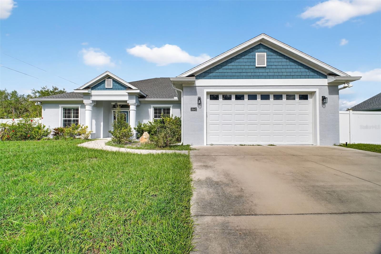 Image 27 of 37 For 16442 Se 88th Ct