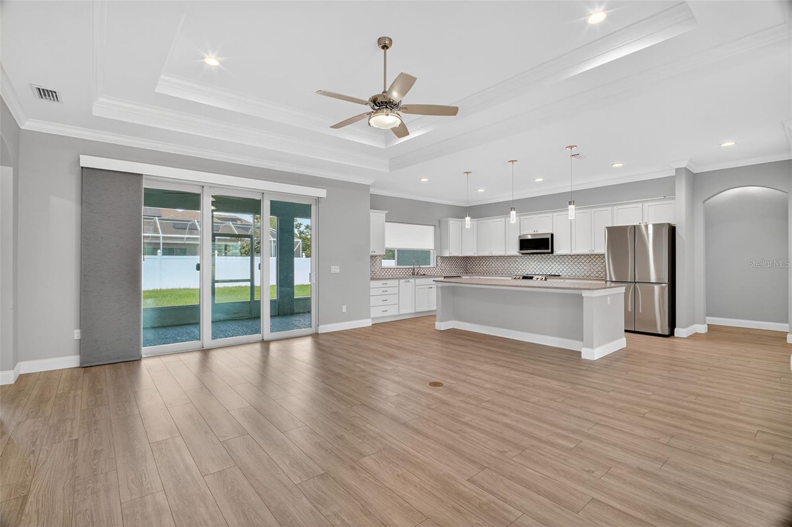 Image 8 of 37 For 16442 Se 88th Ct