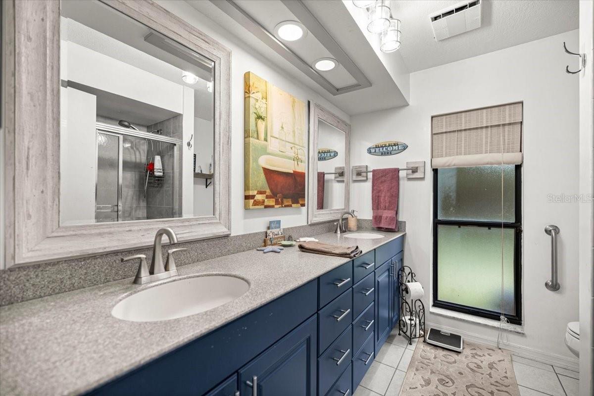 Listing photo id 10 for 4357 Indianhead Road