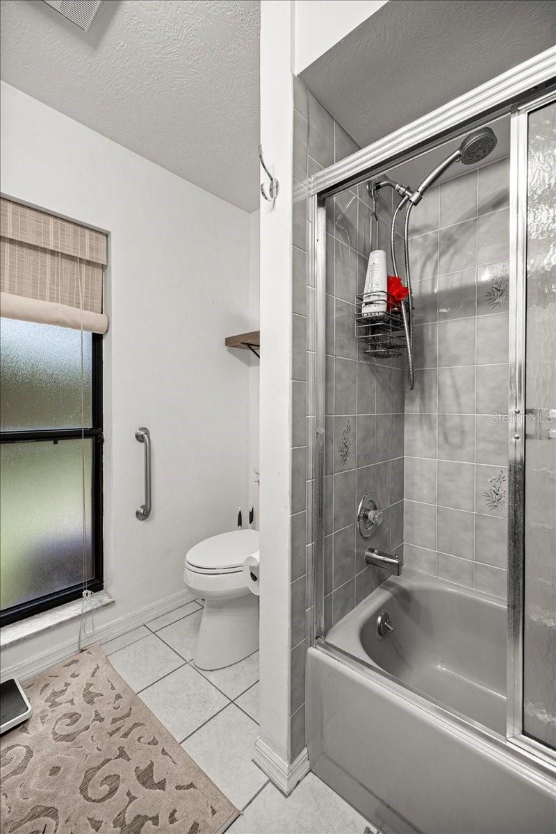 Listing photo id 11 for 4357 Indianhead Road