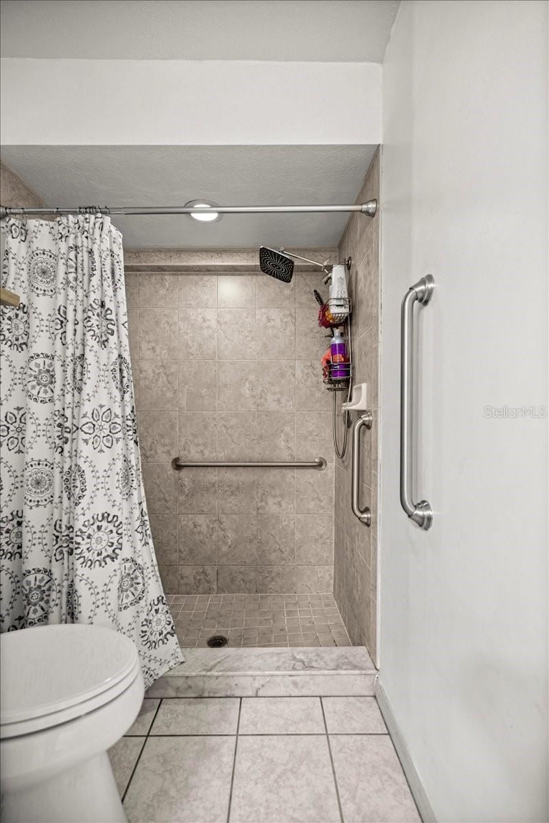 Listing photo id 19 for 4357 Indianhead Road